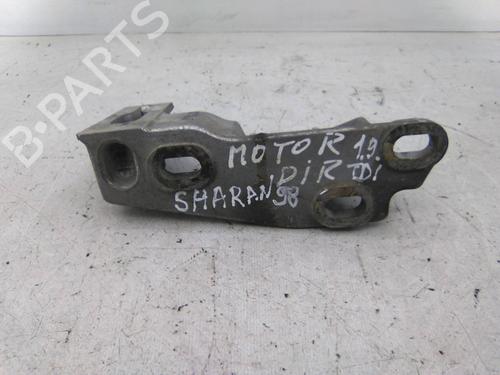 Used Engine mount Engine mount 19826015 19826015