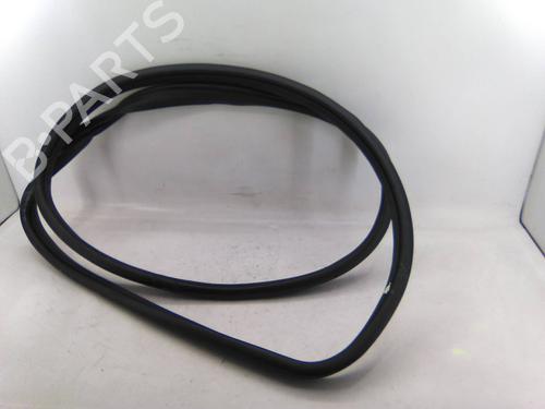 Gummiliste Gummiliste MERCEDES-BENZ A-CLASS (W169) A 180 CDI (169.007, 169.307) (109 hp) 27886166 27886166