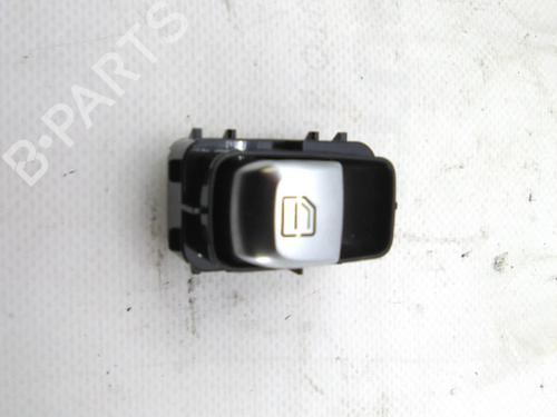 Used Switch Switch MERCEDES-BENZ C-CLASS T-Model (S205) C 220 BlueTEC / d (205.204) (170 hp) 19826259 19826259
