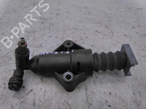 Used Clutch slave cylinder Clutch slave cylinder AUDI A3 (8L1) 1.6 (102 hp) 19826426 19826426