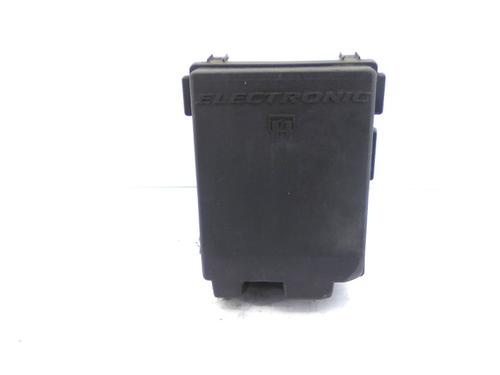 Used Fuse box Fuse box 19826549 19826549