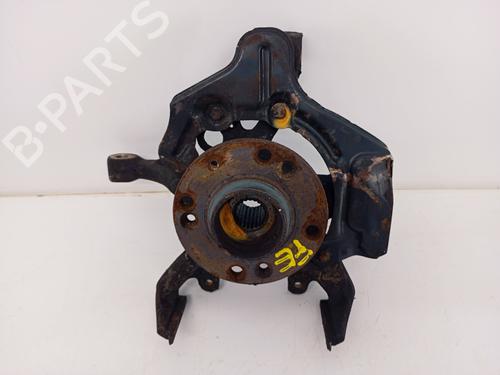 Used Left front steering knuckle Left front steering knuckle VW POLO III (6N1) 45 1.0 (45 hp) 33028405 33028405