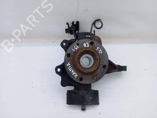 Used Right front steering knuckle Right front steering knuckle CITROËN XANTIA (X1_, X2_) 1.6 i (88 hp) 29184587 29184587