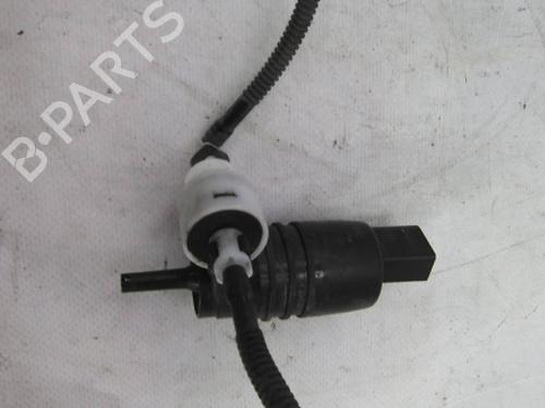 Used Washer pump Washer pump BMW 2 Gran Tourer (F46) 218 i (136 hp) 19827531 19827531