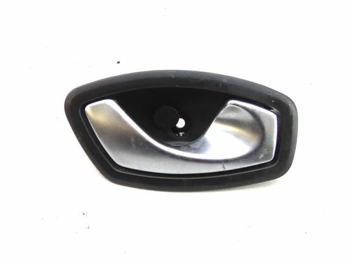 Used Front right interior door handle Front right interior door handle 19827767 19827767