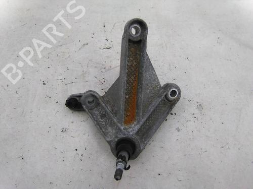 Used Gearbox mount Gearbox mount 19828077 19828077