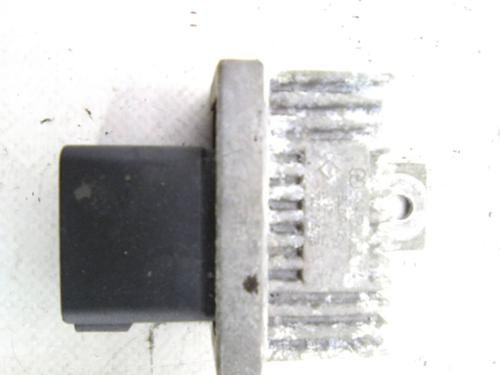 Used Switch Switch RENAULT MEGANE II (BM0/1_, CM0/1_) 1.5 dCi (BM0F, BM0T, BM2B, CM0F, CM0T) (82 hp) 19828090 19828090