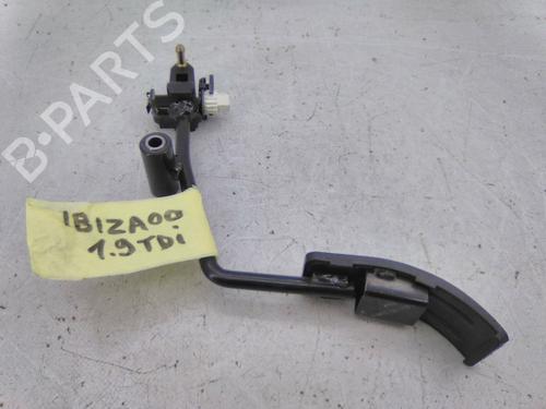 Pedal Pedal SEAT IBIZA II (6K1) 1.9 TDI (90 hp) 19828307 19828307