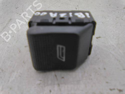 Used Switch Switch SEAT IBIZA II (6K1) 1.9 TDI (90 hp) 19828289 19828289