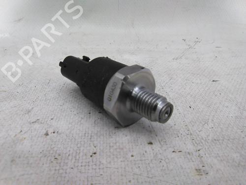 Used Electronic module Electronic module RENAULT LAGUNA II Grandtour (KG0/1_) 1.9 dCI (KG0E) (105 hp) 20512837 20512837