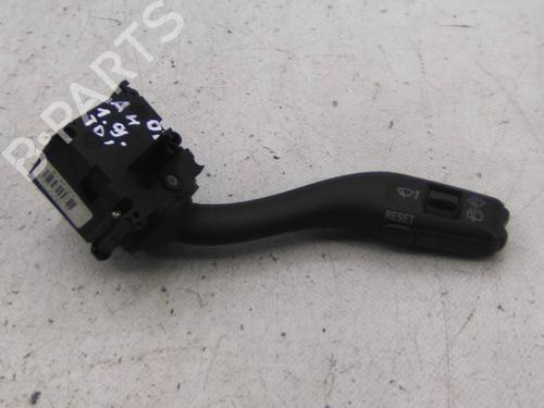 Used Steering column stalk Steering column stalk AUDI A4 B6 Avant (8E5) 1.9 TDI (116 hp) 19829303 19829303