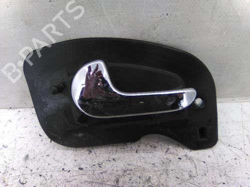 Used Front left interior door handle Front left interior door handle OPEL CORSA C (X01) 1.3 CDTI (F08, F68) (70 hp) 19829629 19829629