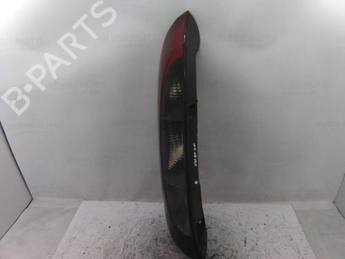 Used Left taillight Left taillight OPEL CORSA C (X01) 1.3 CDTI (F08, F68) (70 hp) 19829651 19829651