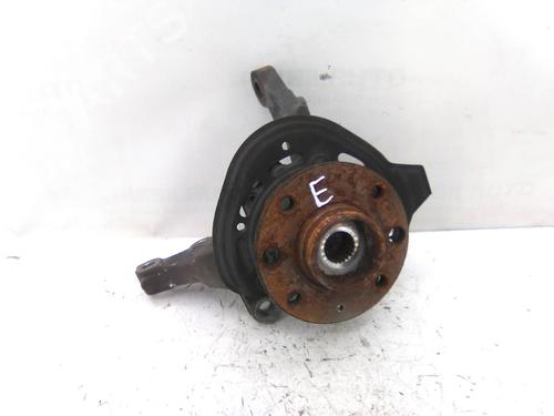 Used Left front steering knuckle Left front steering knuckle OPEL CORSA C (X01) 1.3 CDTI (F08, F68) (70 hp) 19829656 19829656