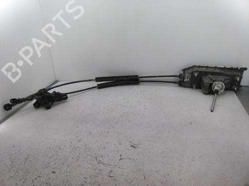 Used Gear lever Gear lever VW POLO IV (9N_, 9A_) 1.2 12V (64 hp) 19830315 19830315