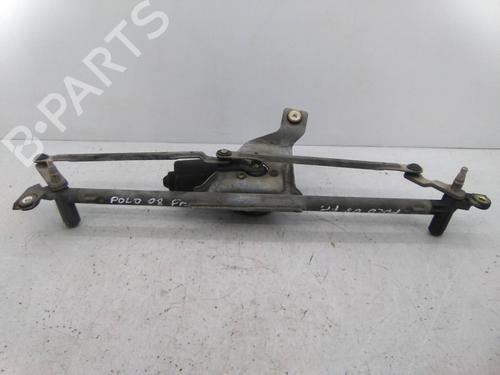 Used Front wipers mechanism Front wipers mechanism VW POLO IV (9N_, 9A_) 1.2 12V (64 hp) 19830329 19830329