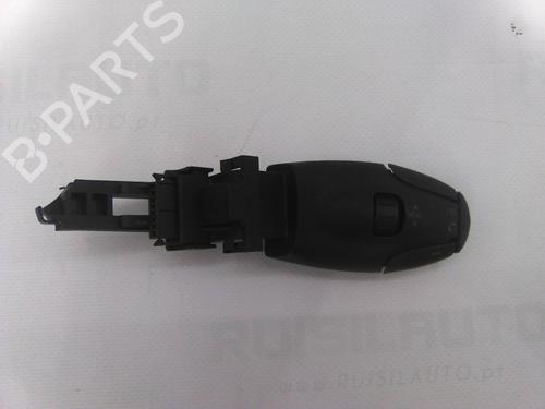 Used Steering wheel controls Steering wheel controls 19830345 19830345
