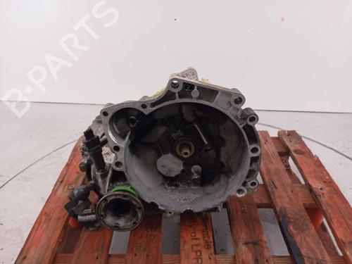 Used Gearbox Gearbox VW GOLF III (1H1) 1.4 (60 hp) 33028406 33028406