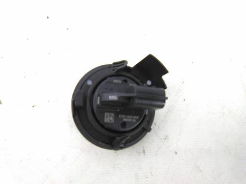 BP19830566M83 main image