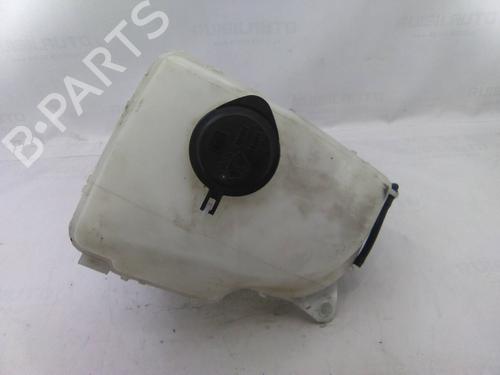 Used Windscreen washer tank Windscreen washer tank RENAULT MASTER II Bus (JD) [1997-2010] 36224978 36224978