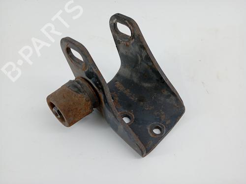 Used Gearbox mount Gearbox mount TOYOTA AVENSIS (_T25_) 2.2 D-4D (ADT251_, ADT251R) (150 hp) 31117414 31117414