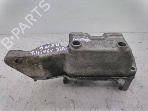 Used Engine mount Engine mount 19830825 19830825