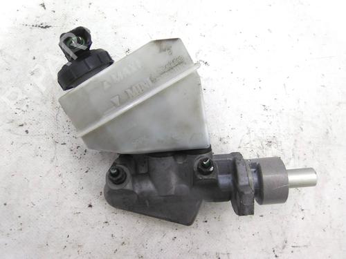Used Brake master cylinder Brake master cylinder RENAULT CLIO II (BB_, CB_) 1.2 (BB0A, BB0F, BB10, BB1K, BB28, BB2D, BB2H, CB0A,... (58 hp) 19831398 19831398