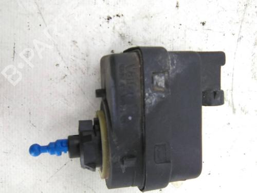 Used Headlight adjuster motor Headlight adjuster motor RENAULT CLIO II (BB_, CB_) 1.2 (BB0A, BB0F, BB10, BB1K, BB28, BB2D, BB2H, CB0A,... (58 hp) 19831389 19831389