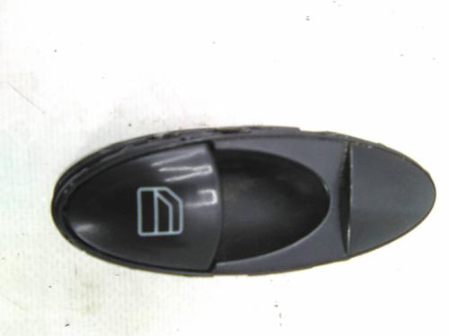 switch-mercedes-benz-e-class-t-model-s211-e-220-t-cdi-a2118219758-2003-2004-2005-2006-2007-2008-2009-19831439 main image