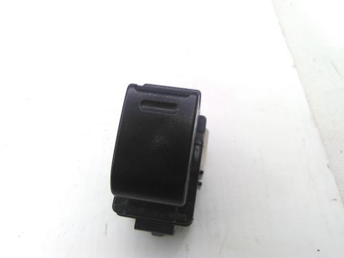 Used Switch Switch TOYOTA RAV 4 II (_A2_) 2.0 4WD (ACA21, ACA20) (150 hp) 19831608 19831608