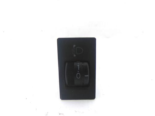 Used Switch Switch TOYOTA RAV 4 II (_A2_) 2.0 4WD (ACA21, ACA20) (150 hp) 19831611 19831611