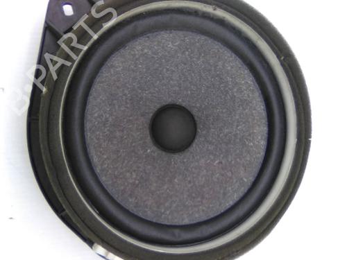 Used Speaker Speaker TOYOTA RAV 4 II (_A2_) 2.0 4WD (ACA21, ACA20) (150 hp) 19831627 19831627