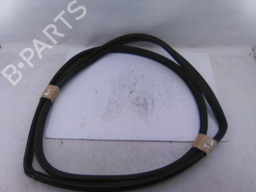 Gummiliste Gummiliste TOYOTA RAV 4 II (_A2_) 2.0 4WD (ACA21, ACA20) (150 hp) 19831648 19831648