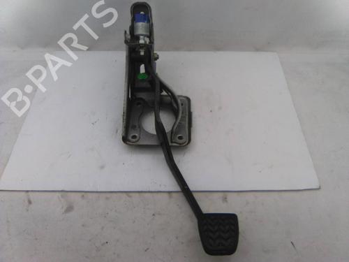 Used Break pedal Break pedal TOYOTA RAV 4 II (_A2_) 2.0 4WD (ACA21, ACA20) (150 hp) 19831675 19831675