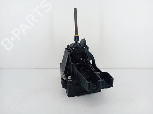 Used Gear lever Gear lever 33217972 33217972