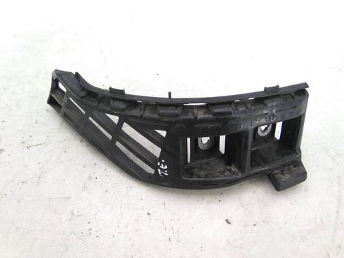 Used Rear bumper bracket Rear bumper bracket 19832069 19832069