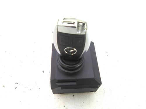 Used Ignition barrel Ignition barrel MERCEDES-BENZ E-CLASS T-Model (S212) E 250 CDI / BlueTEC (212.203, 212.204) (204 hp) 19832078 19832078