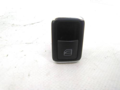 Used Switch Switch MERCEDES-BENZ E-CLASS T-Model (S212) E 250 CDI / BlueTEC (212.203, 212.204) (204 hp) 19832131 19832131