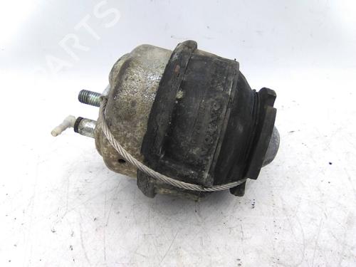 Used Engine mount Engine mount 19832297 19832297
