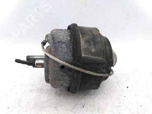 Used Engine mount Engine mount VOLVO XC90 I (275) D5 AWD (163 hp) 19832310 19832310