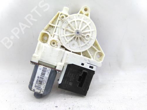 right-rear-window-motor-renault-megane-iii-hatchback-bz01_-b3_-2008-26025379 main image