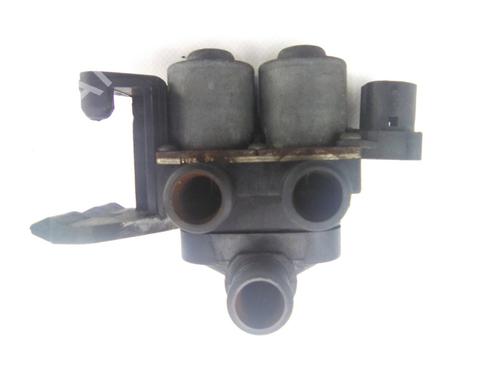 Used Auxiliary water pump Auxiliary water pump BMW 3 (E36) 316 i (100 hp) 19833067 19833067