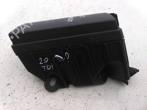 Used Fuse box Fuse box SKODA OCTAVIA III (5E3, NL3, NR3) 2.0 TDI (150 hp) 19833298 19833298