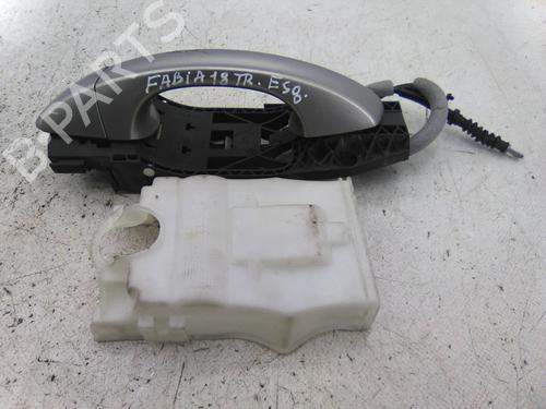 Used Rear left exterior door handle Rear left exterior door handle SKODA FABIA III (NJ3) 1.0 TSI (95 hp) 20318481 20318481