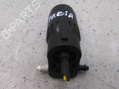 Used Washer pump Washer pump SKODA FABIA III (NJ3) 1.0 TSI (95 hp) 19833589 19833589