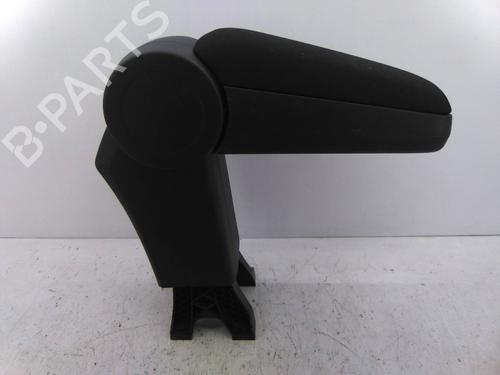 Used Armrest / Center console Armrest / Center console SKODA FABIA III (NJ3) 1.0 TSI (95 hp) 19833596 19833596