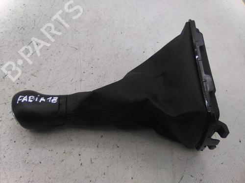 Used Shift knob Shift knob SKODA FABIA III (NJ3) 1.0 TSI (95 hp) 19833611 19833611