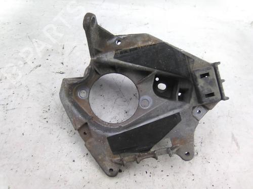 Used Gearbox mount Gearbox mount RENAULT CLIO I (B/C57_, 5/357_) 1.2 (B/C/S57A, B/C57S, 5/357F, 5/357J, 5/357L, 5/357R) (58 hp) 19834438 19834438