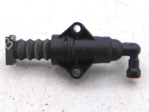 Used Clutch slave cylinder Clutch slave cylinder 19834559 19834559