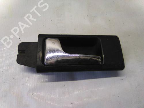 Used Front left interior door handle Front left interior door handle AUDI A6 C4 (4A2) 1.9 TDI (90 hp) 19834563 19834563